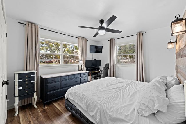 8701 56TH STREET N, Pinellas Park, FL 33782