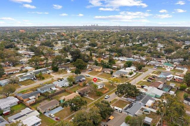 8701 56TH STREET N, Pinellas Park, FL 33782