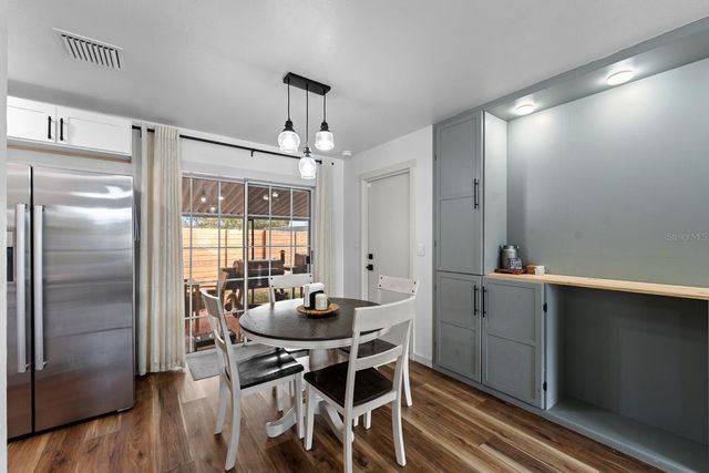 8701 56TH STREET N, Pinellas Park, FL 33782