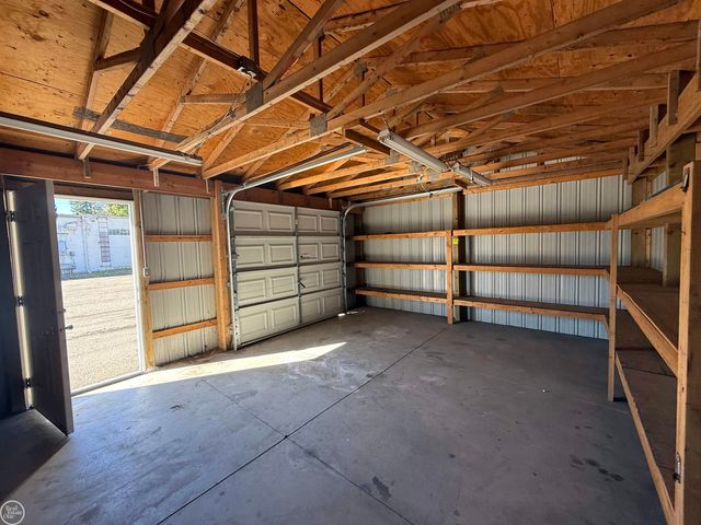 48995B Gratiot Avenue, Chesterfield Twp, MI 48051