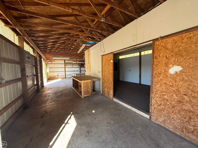 48995B Gratiot Avenue, Chesterfield Twp, MI 48051