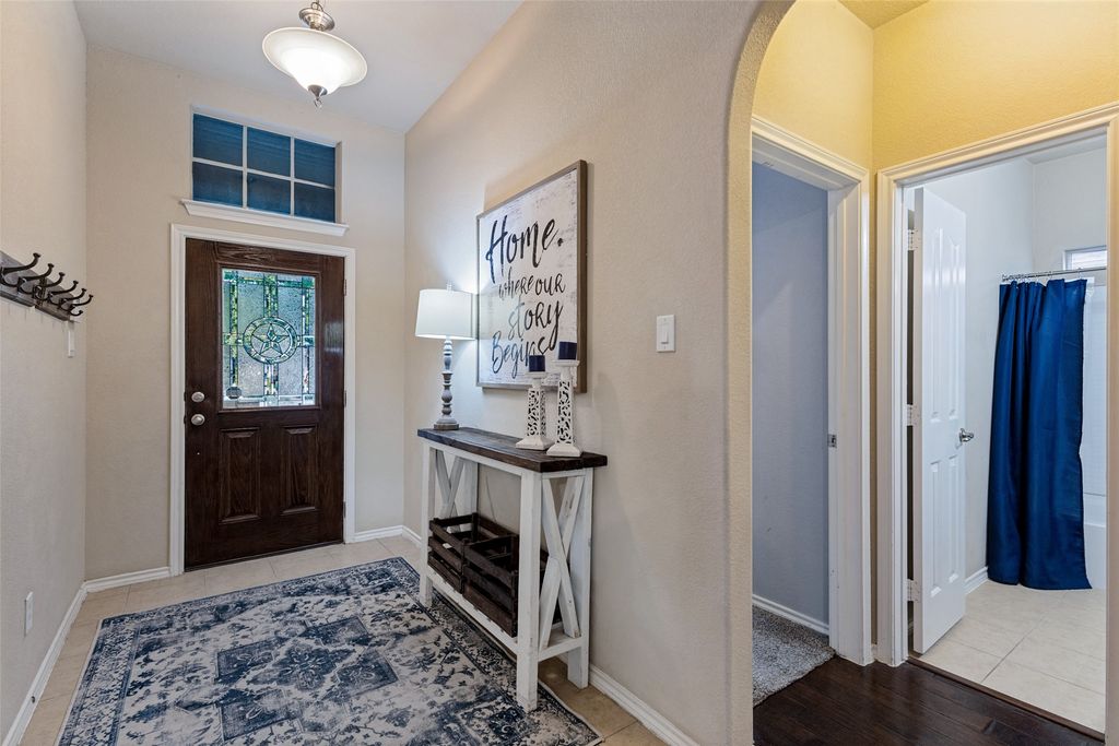 10909 Hawks Landing Road, Fort Worth, TX 76052 — photo 5