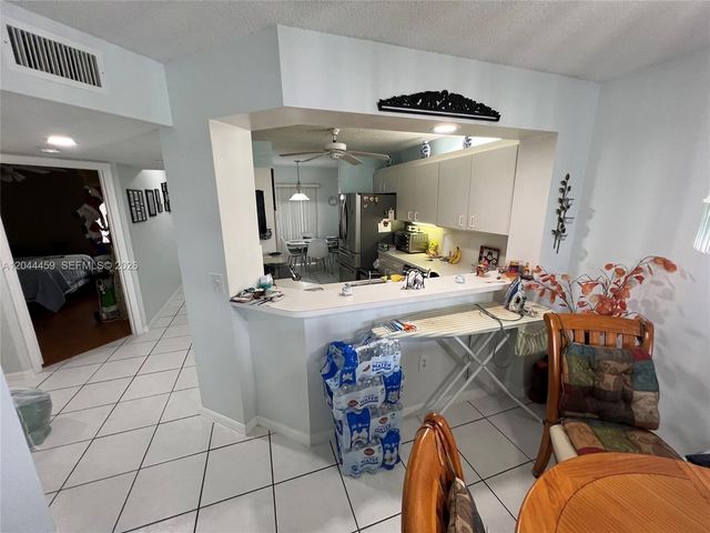 9551 Weldon Cir E107, Tamarac, FL 33321