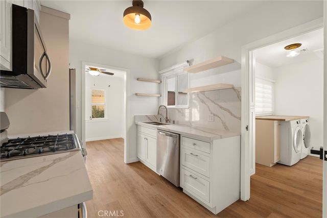 2083 Parnell Way, Altadena, CA 91001