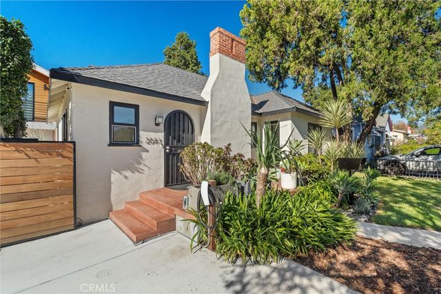 2083 Parnell Way, Altadena, CA 91001