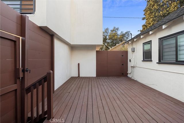 2083 Parnell Way, Altadena, CA 91001