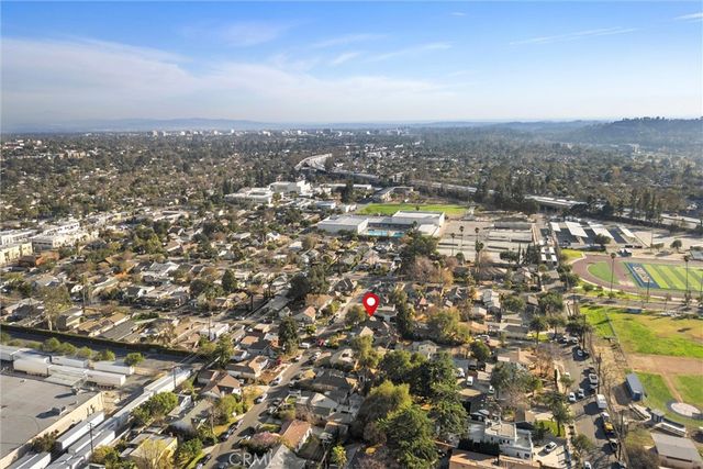 2083 Parnell Way, Altadena, CA 91001