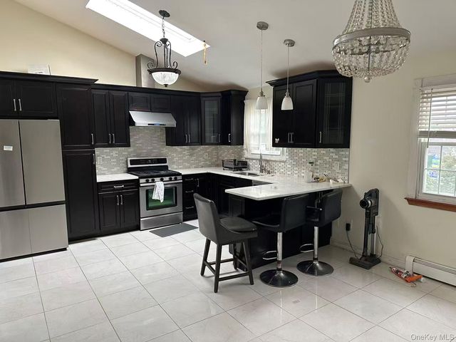 173 Davenport Street, Lindenhurst, NY 11757