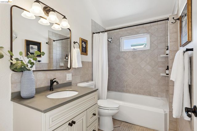 801 Keeler Ave, Berkeley, CA 94708