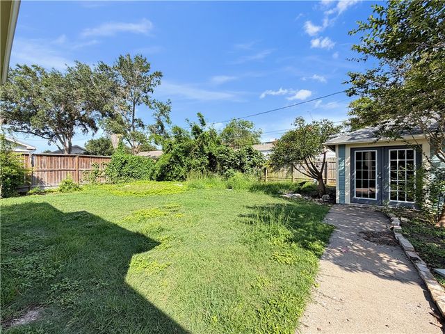 219 Leming Ave, Corpus Christi, TX 78404