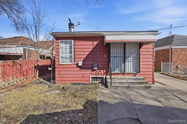 20031 Ardmore Street, Detroit, MI 48235