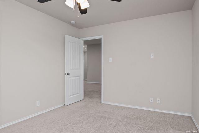 252 Elisabeth Run, San Antonio, TX 78253