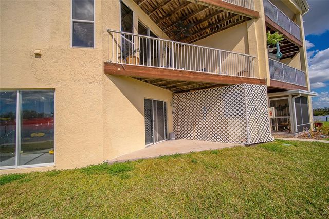 138 BRENT CIRCLE, Oldsmar, FL 34677