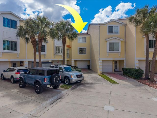 138 BRENT CIRCLE, Oldsmar, FL 34677