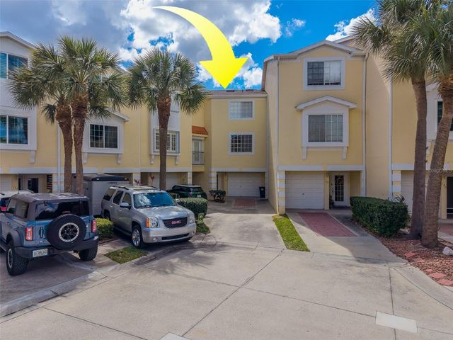 138 BRENT CIRCLE, Oldsmar, FL 34677