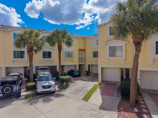 138 BRENT CIRCLE, Oldsmar, FL 34677