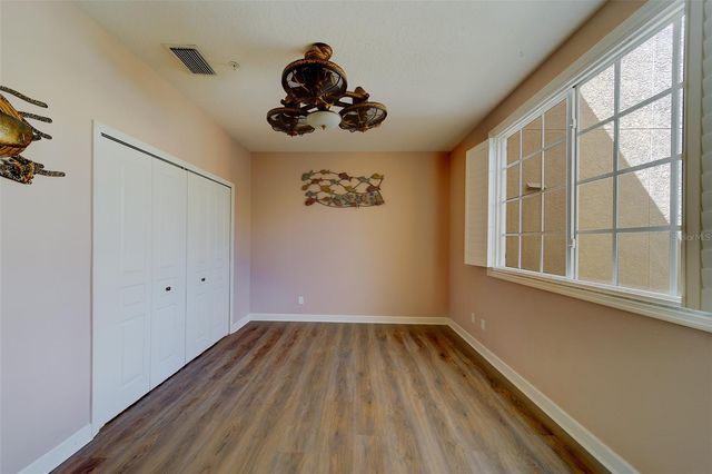 138 BRENT CIRCLE, Oldsmar, FL 34677