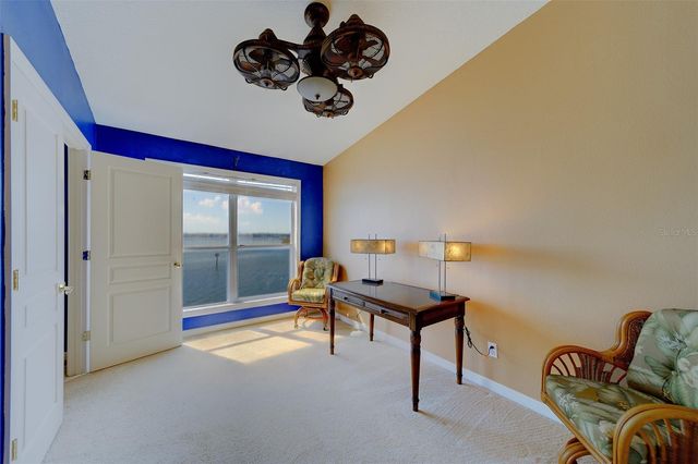 138 BRENT CIRCLE, Oldsmar, FL 34677