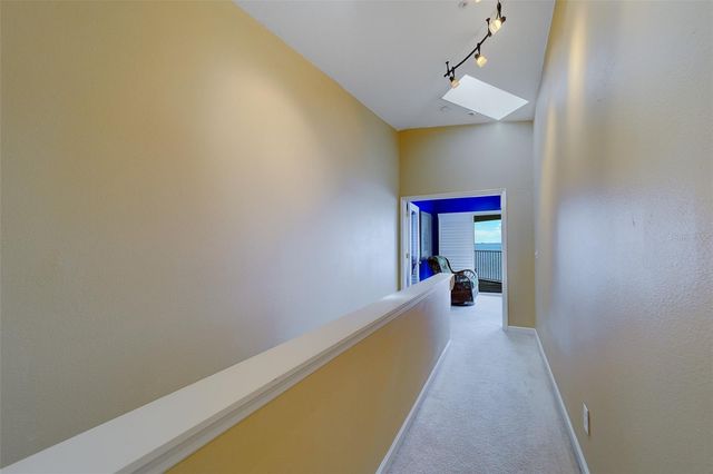 138 BRENT CIRCLE, Oldsmar, FL 34677