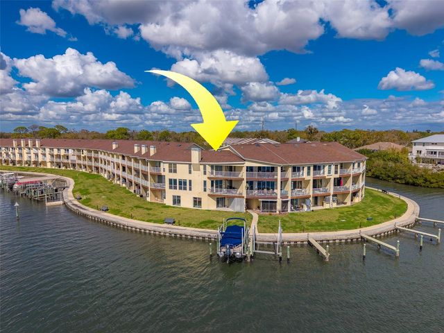 138 BRENT CIRCLE, Oldsmar, FL 34677