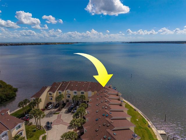 138 BRENT CIRCLE, Oldsmar, FL 34677