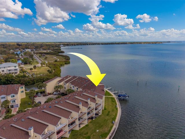 138 BRENT CIRCLE, Oldsmar, FL 34677