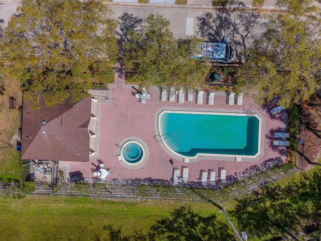 138 BRENT CIRCLE, Oldsmar, FL 34677