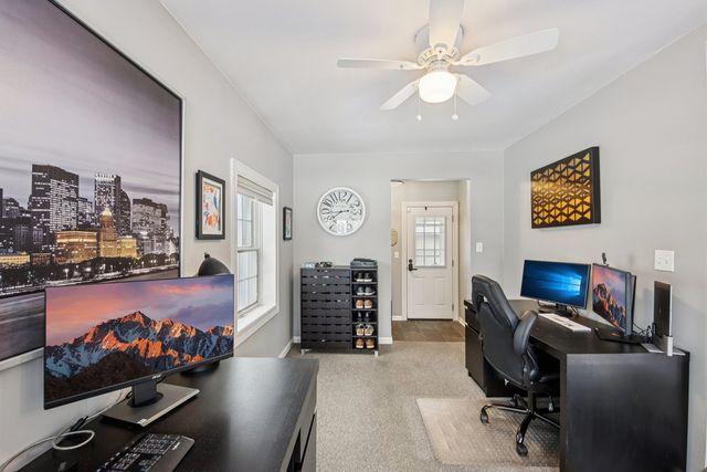 175 S Fairview Avenue, Elmhurst, IL 60126