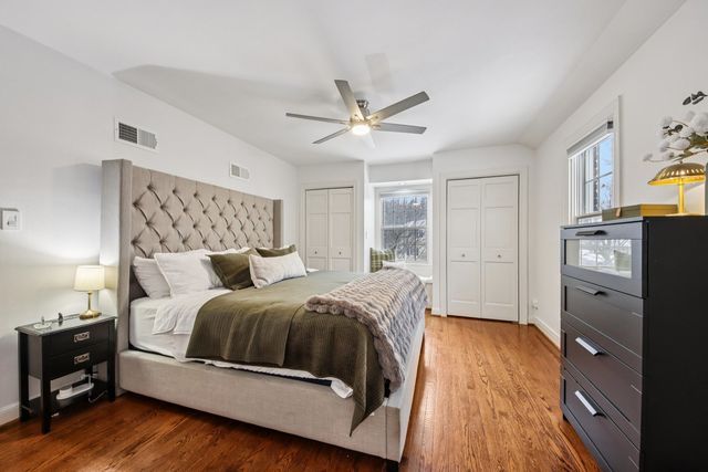 175 S Fairview Avenue, Elmhurst, IL 60126