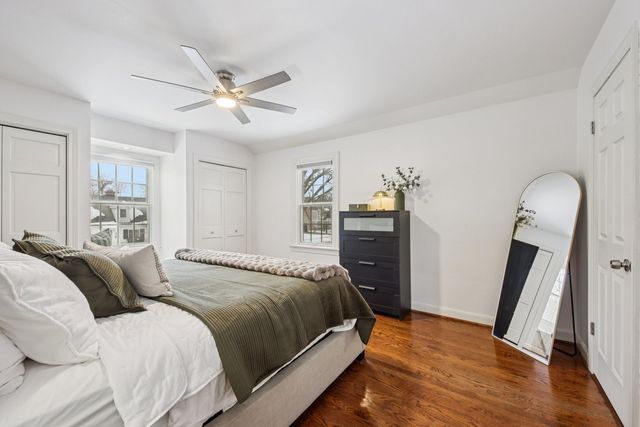 175 S Fairview Avenue, Elmhurst, IL 60126