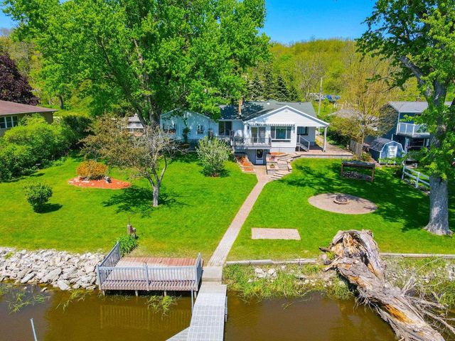4539 N River Road, Janesville, WI 53545