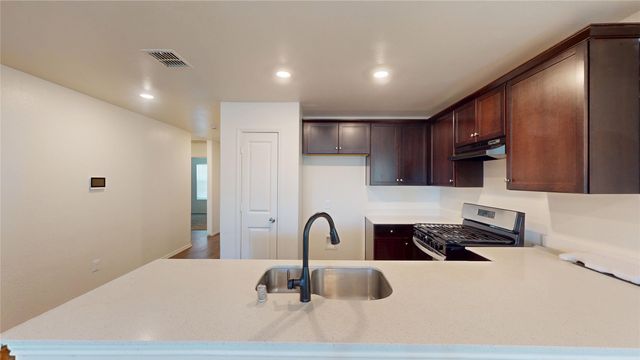 3164 Helix Bay Drive, Crandall, TX 75114