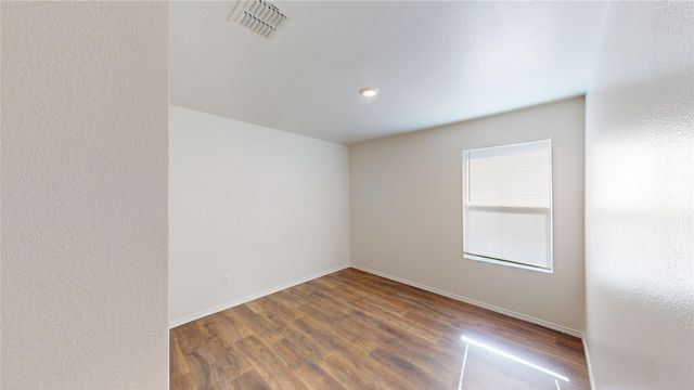 3164 Helix Bay Drive, Crandall, TX 75114