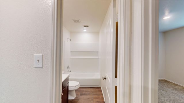 3164 Helix Bay Drive, Crandall, TX 75114