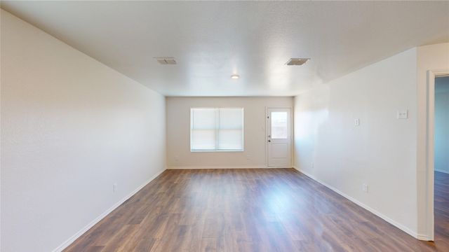 3164 Helix Bay Drive, Crandall, TX 75114