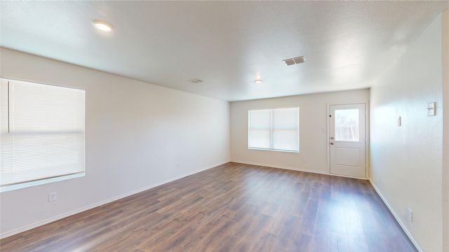 3164 Helix Bay Drive, Crandall, TX 75114