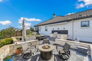 1949 Art Adams WAY, Spicewood, TX 78669