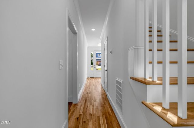 518 Heather Drive, Raleigh, NC 27606