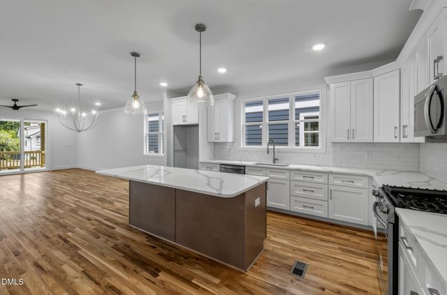 518 Heather Drive, Raleigh, NC 27606