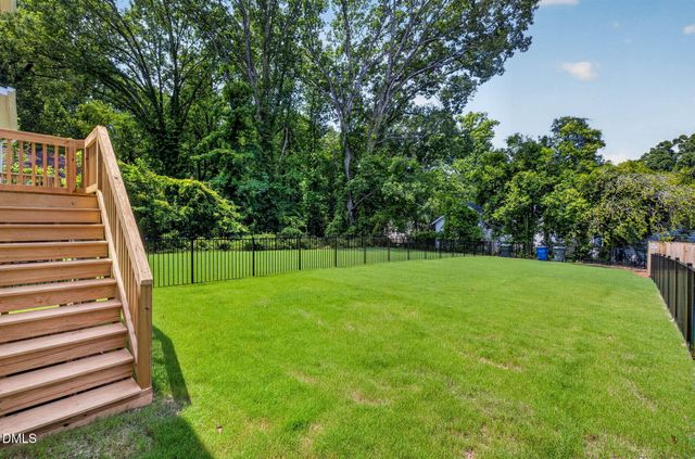 518 Heather Drive, Raleigh, NC 27606