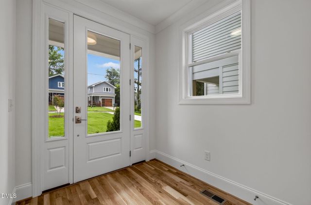 518 Heather Drive, Raleigh, NC 27606