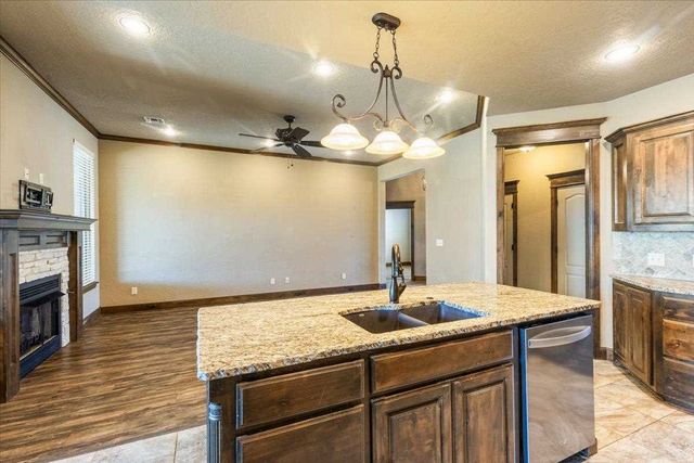 2189 SW 56th Street, Lawton, OK 73505
