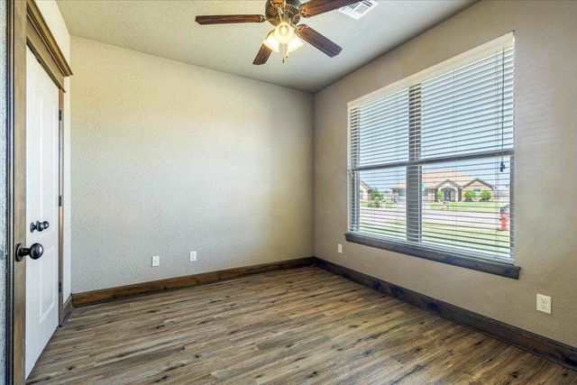 2189 SW 56th Street, Lawton, OK 73505