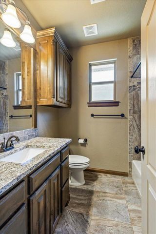 2189 SW 56th Street, Lawton, OK 73505