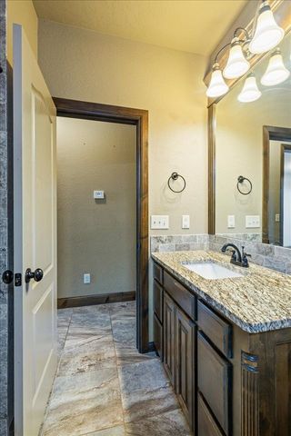 2189 SW 56th Street, Lawton, OK 73505