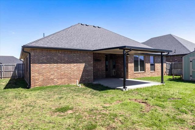 2189 SW 56th Street, Lawton, OK 73505