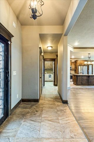 2189 SW 56th Street, Lawton, OK 73505