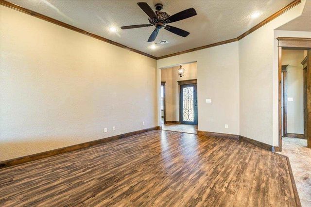 2189 SW 56th Street, Lawton, OK 73505