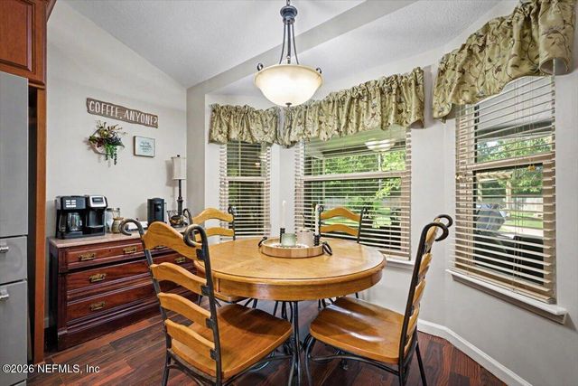 1760 ASTON HALL Drive E, Jacksonville, FL 32246