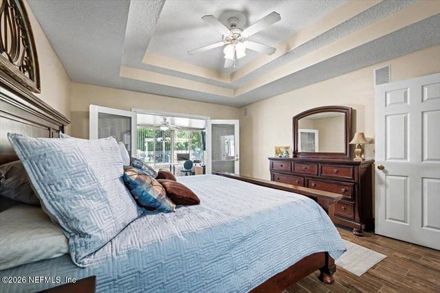 1760 ASTON HALL Drive E, Jacksonville, FL 32246